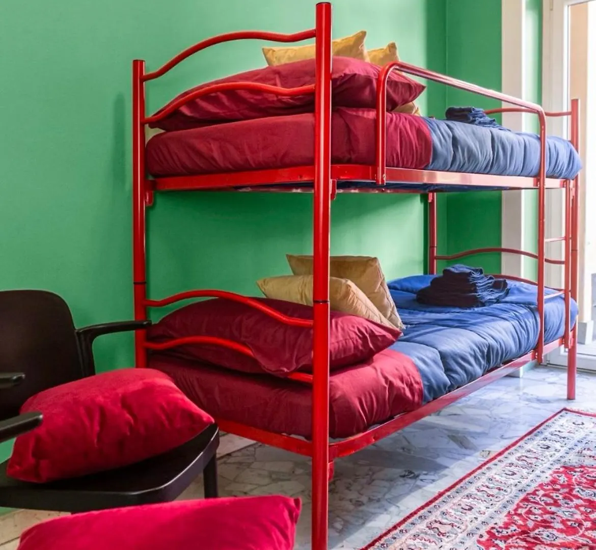 Apartamento 10 Minuti Dal Duomo - Elegante Domus Milán Italia