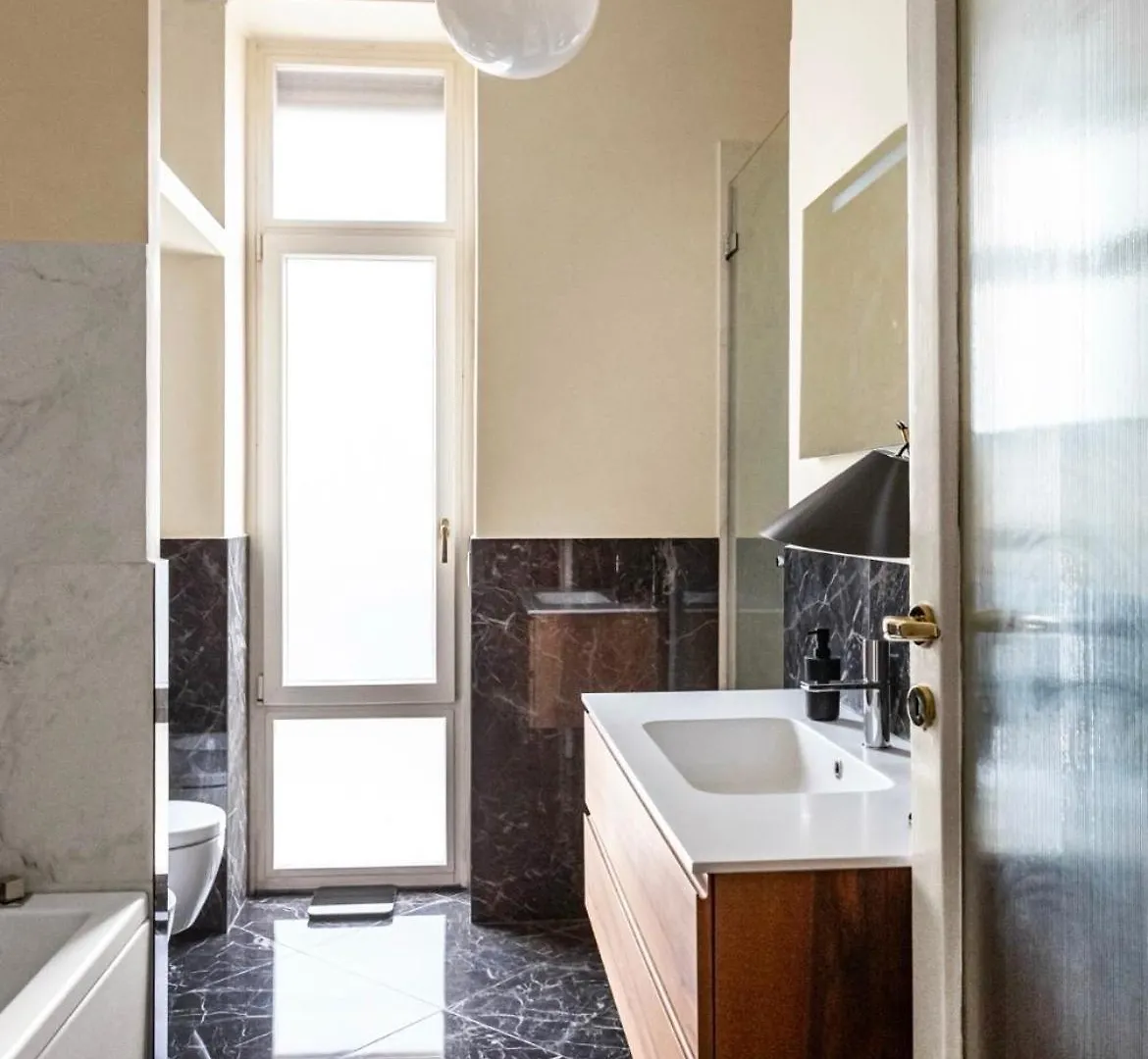 10 Minuti Dal Duomo - Elegante Domus Apartment Milan Italy